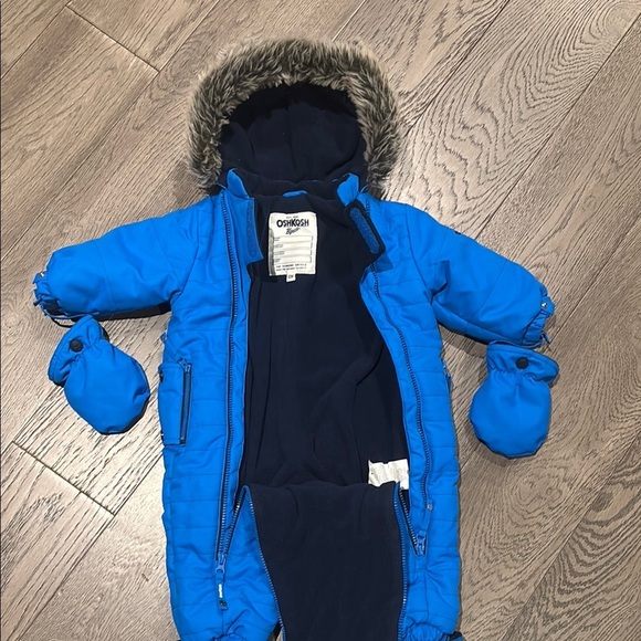 OshKosh B'gosh Blue Puffer winter one piece with Quilted Design and Hood - Picture 7 of 8